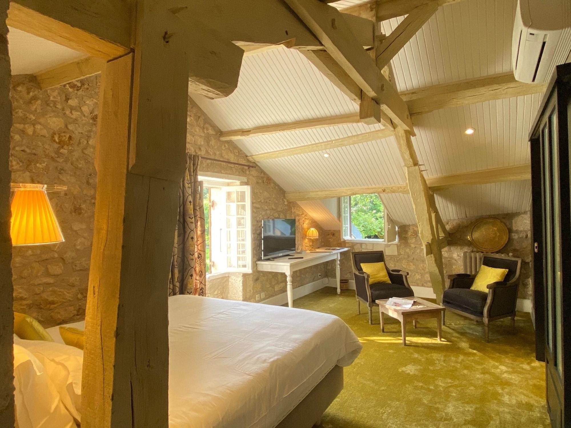 ホテル Le Moulin Du Roc ブラントーム エクステリア 写真